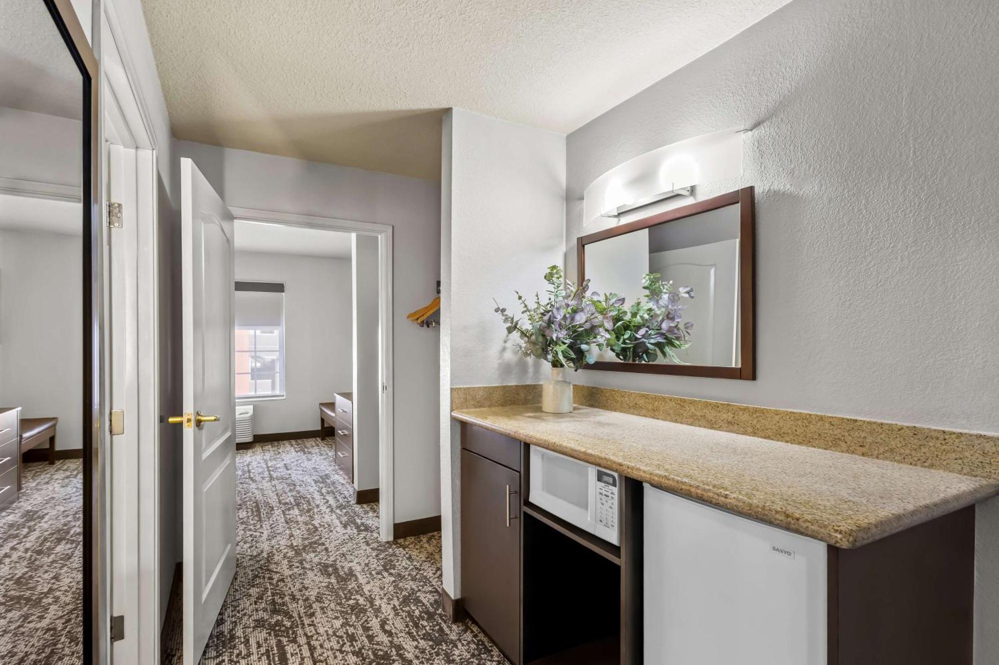 Best Western Fort Wayne Inn & Suites North Exterior foto